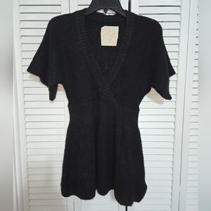 Love Rocks Women's M Black Sweater Vintage